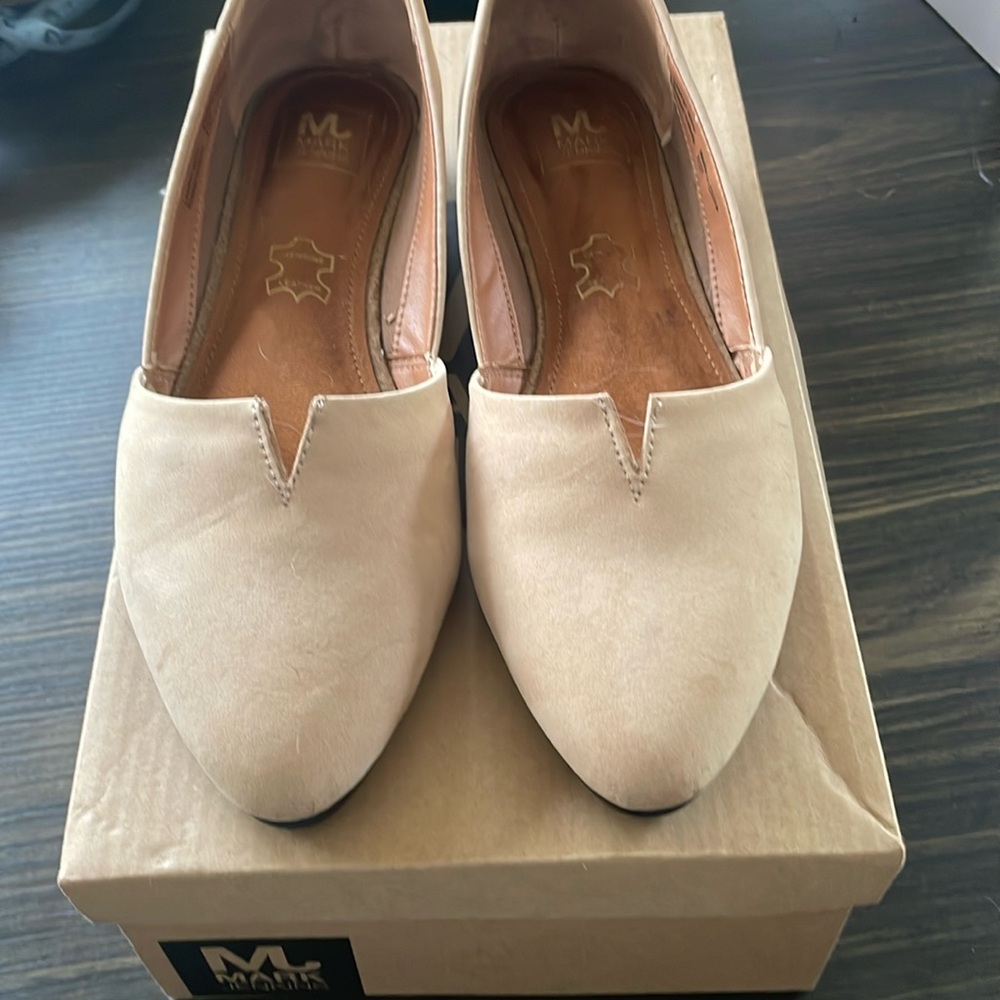 NIB! Beige Nubuck Leather Flats. Size 7
